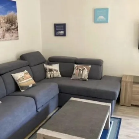 Apartment Apt With Garden 400M From The Beach *